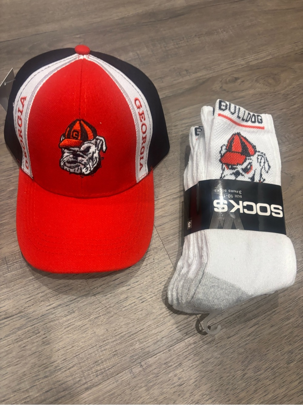 Othr Red, White & Black Bulldog Cap with White Bulldog Crew Socks
